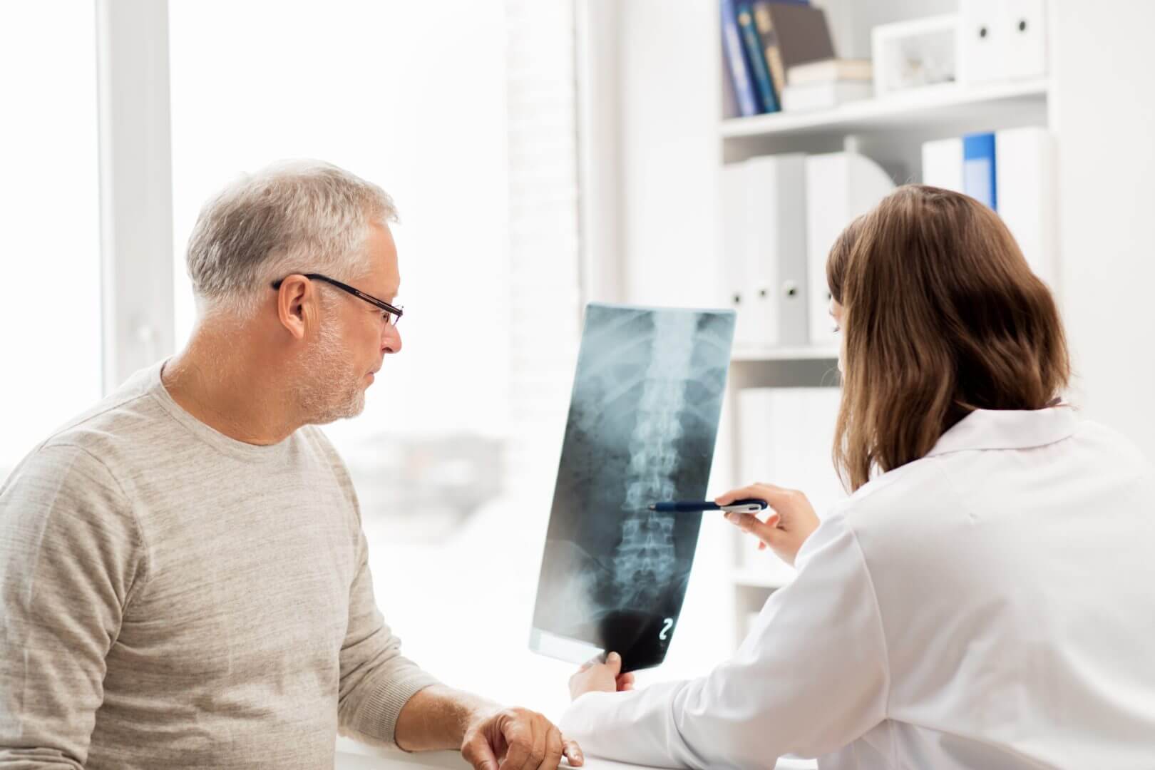 Neck injury doctor