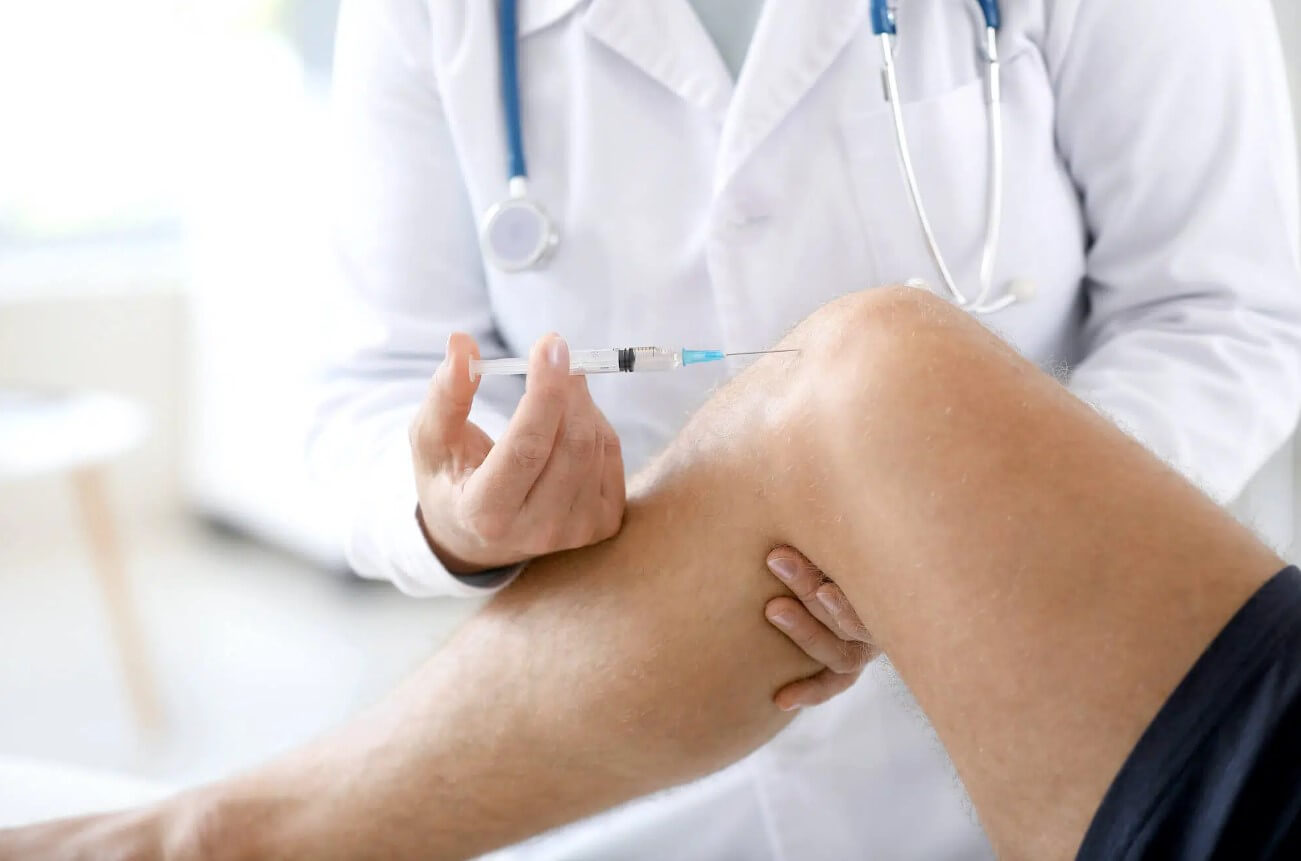 Knee Pain Doctor in St. Petersburg, FL